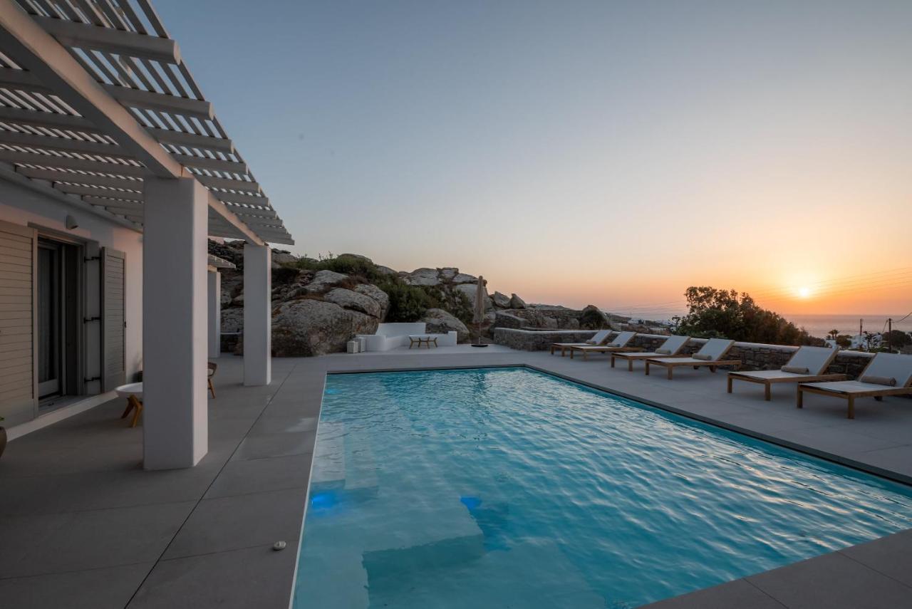 Villa Petra Mare Above Mykonos Town Private Pool Exterior foto
